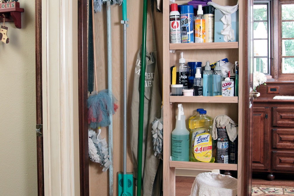 Cleaning tools